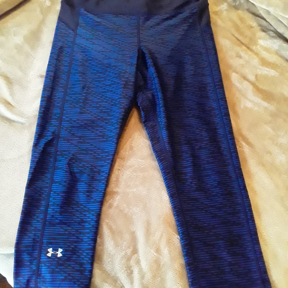 UA capri like new!!